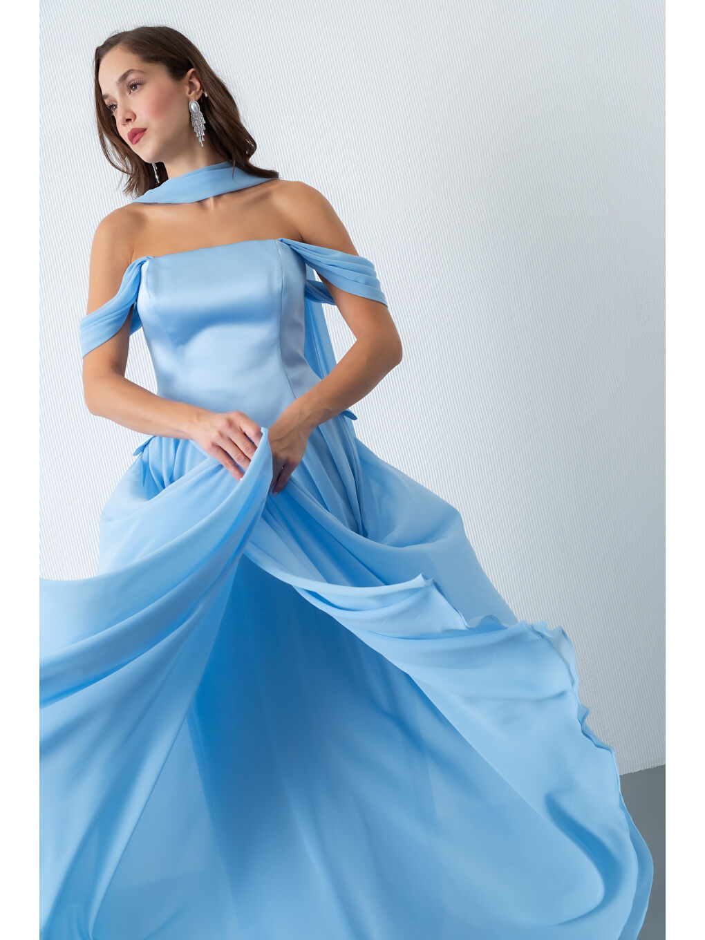 Kadın Bebe Mavi Şal Yaka Straplez Söz Nişan Abiye Elbise-3