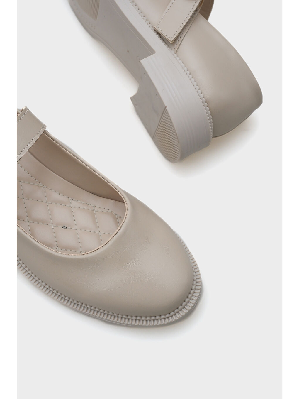 Bej Cayla MJ Yandan Tokalı Kadın Ayakkabı-5