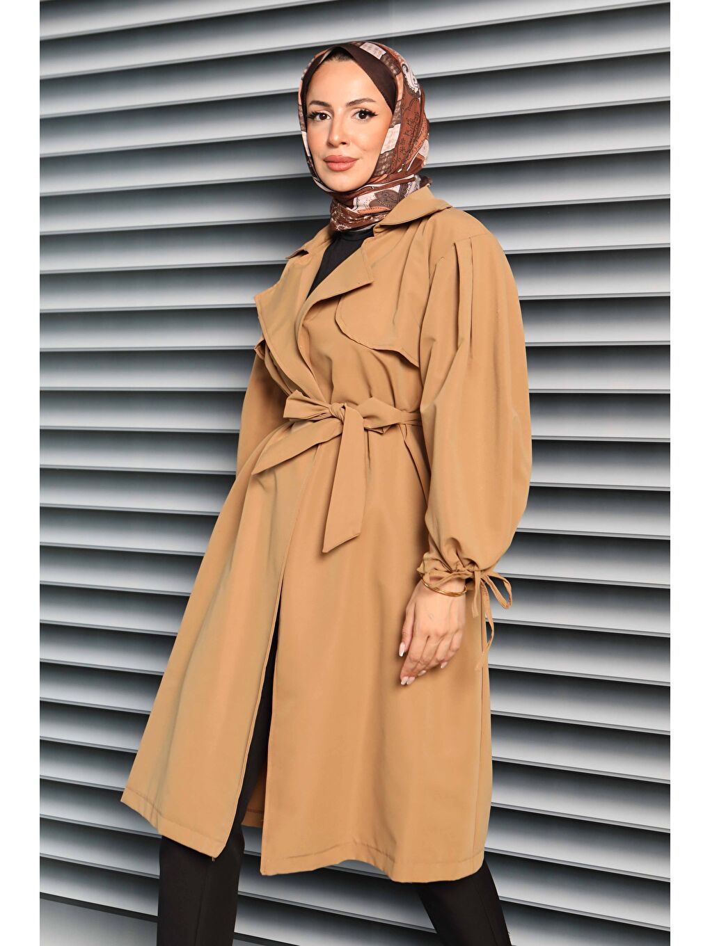 Bej Kuşaklı Kol Ucu Bağcık Detaylı Miranda Trenç Vizon - 27604-3