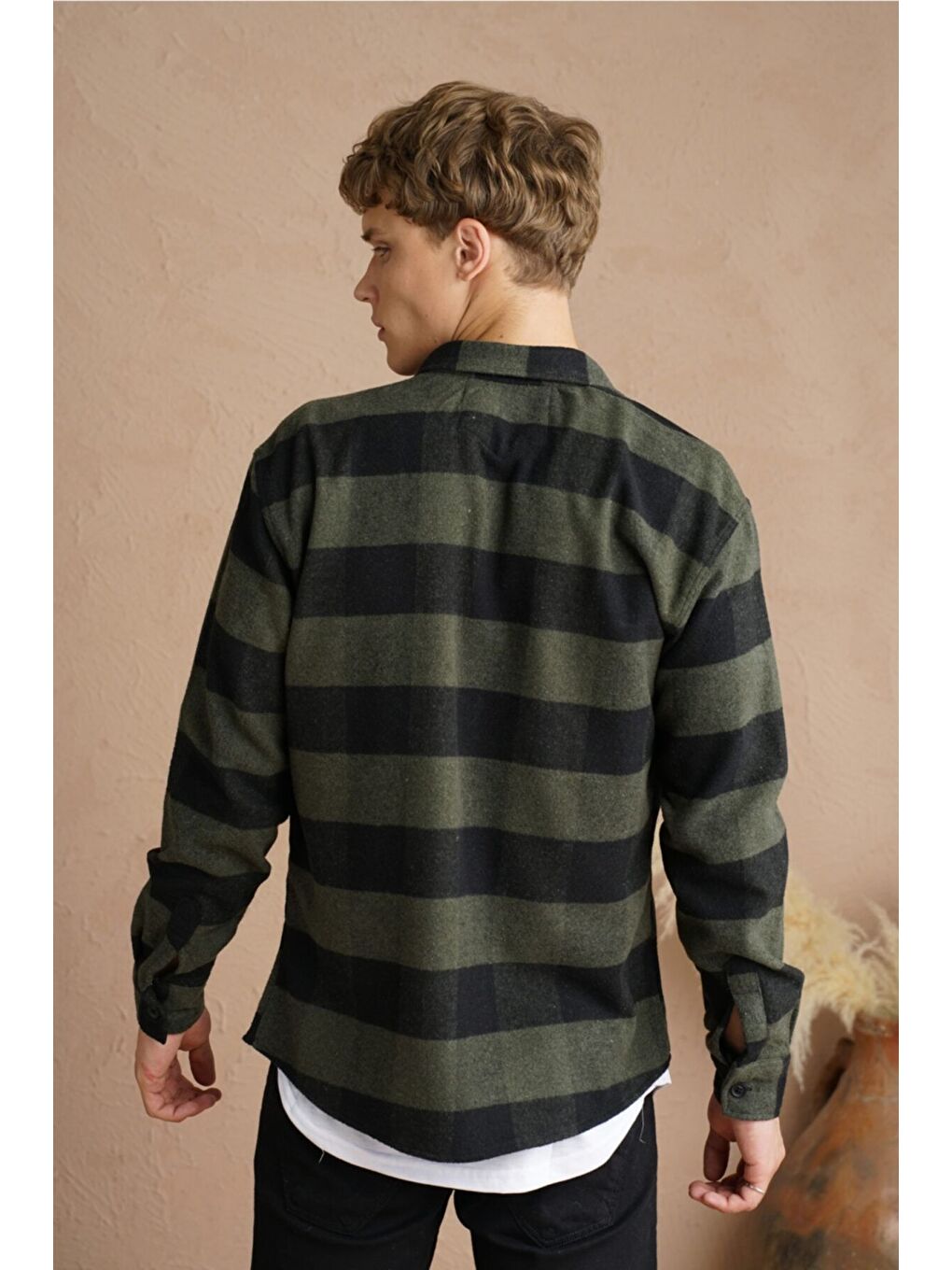 Tarz Cool Haki Erkek Slim Fit Düğmeli Yaka Çift Cepli Oduncu Ekose Gömlek - 4