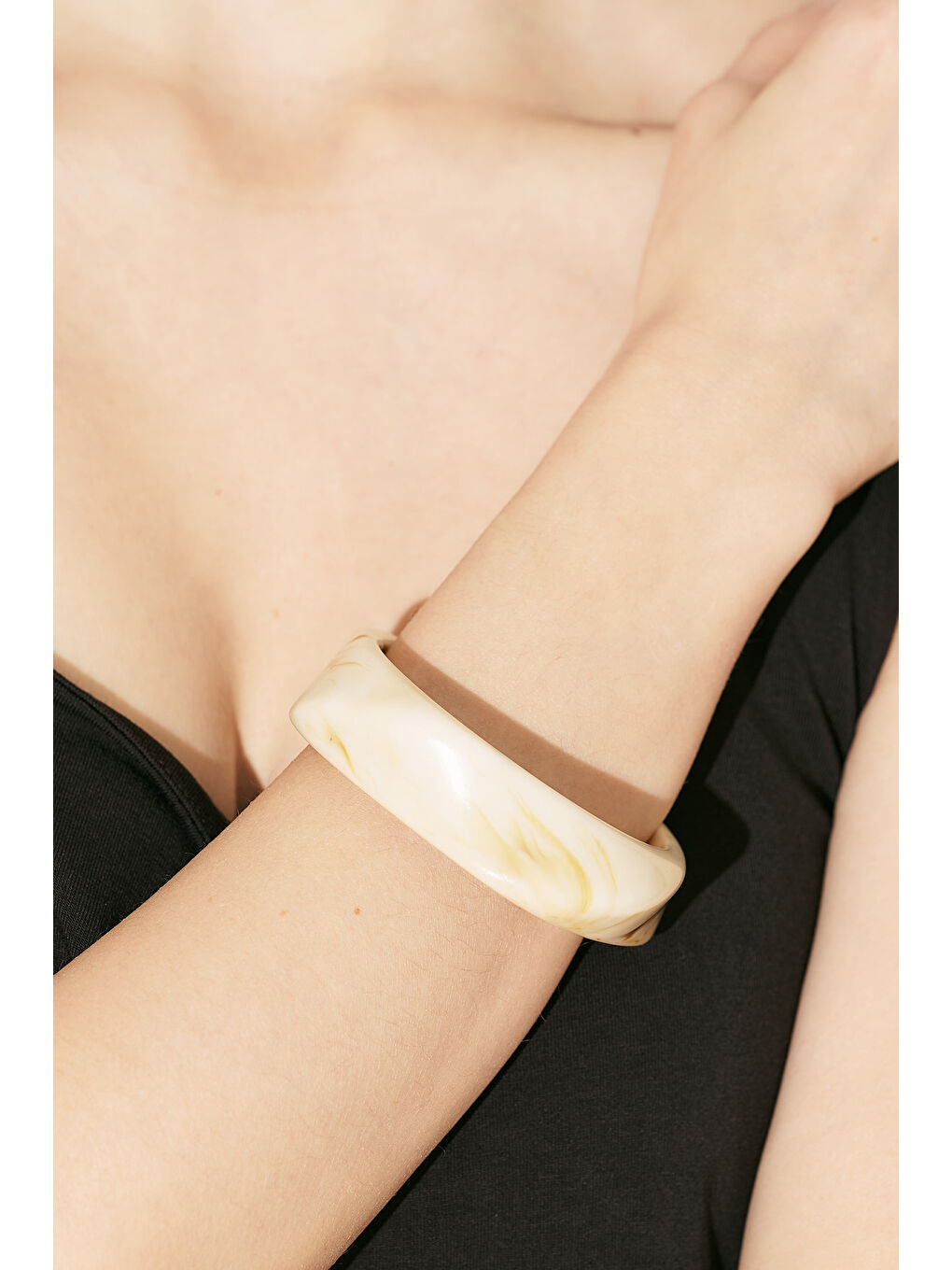 Asimetrik Ekru Bileklik Ekru-1