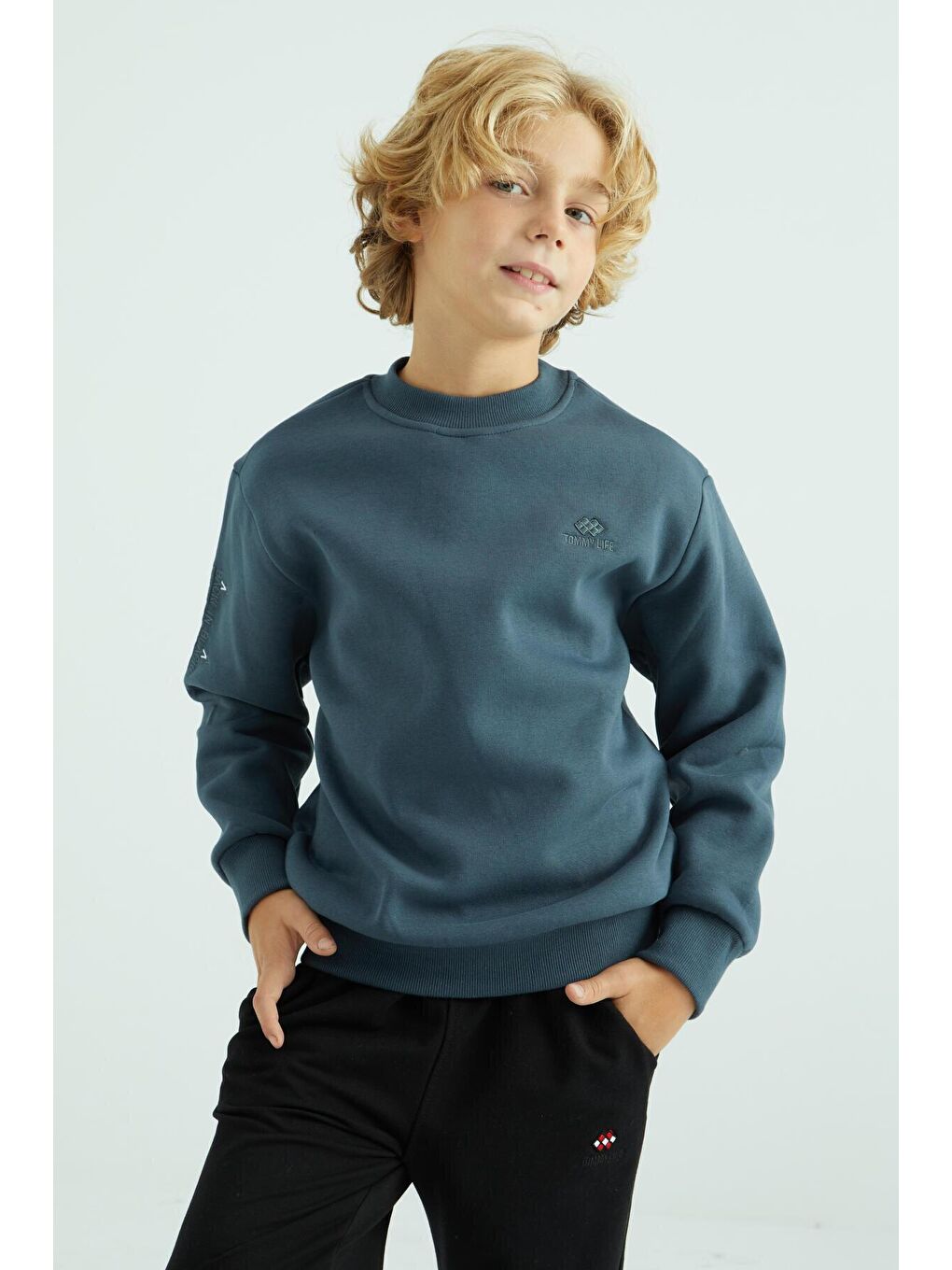 Orman Yeşili Basic Bisiklet Yaka Standart Kalıp Erkek Çocuk Sweatshirt  - 10990