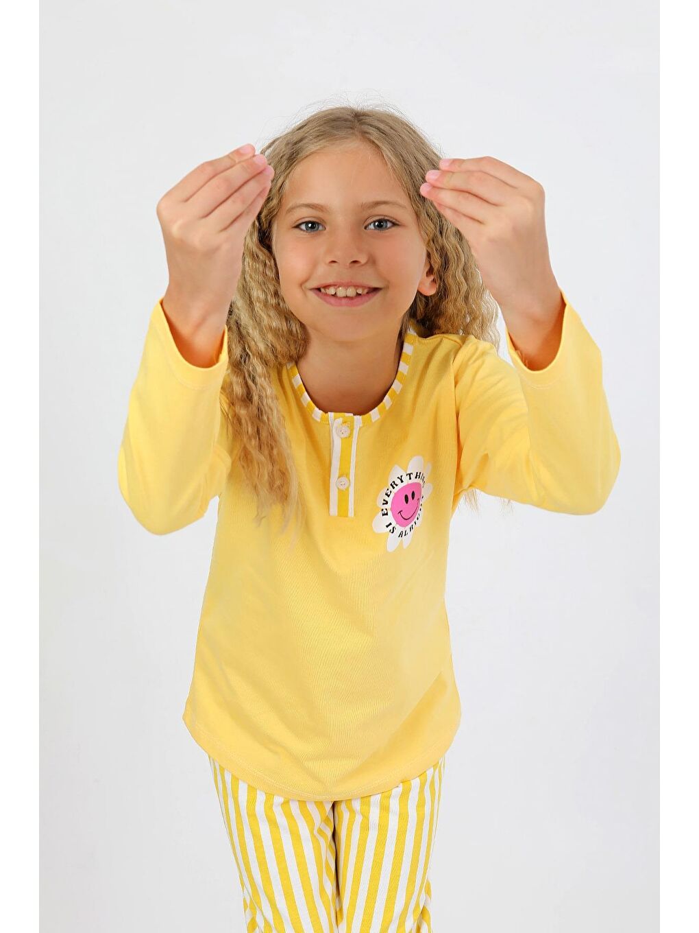 Sarı Kız Çocuk Uzun Kollu %100 Pamuklu Düğme Detaylı Pijama Takımı Alright-5