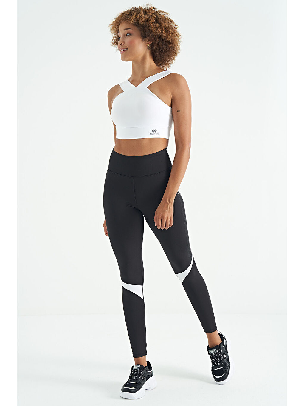 Beyaz Logo Baskılı Dar Kalıp Dalgıç Kumaş Kadın Büstiyer - 97259-4