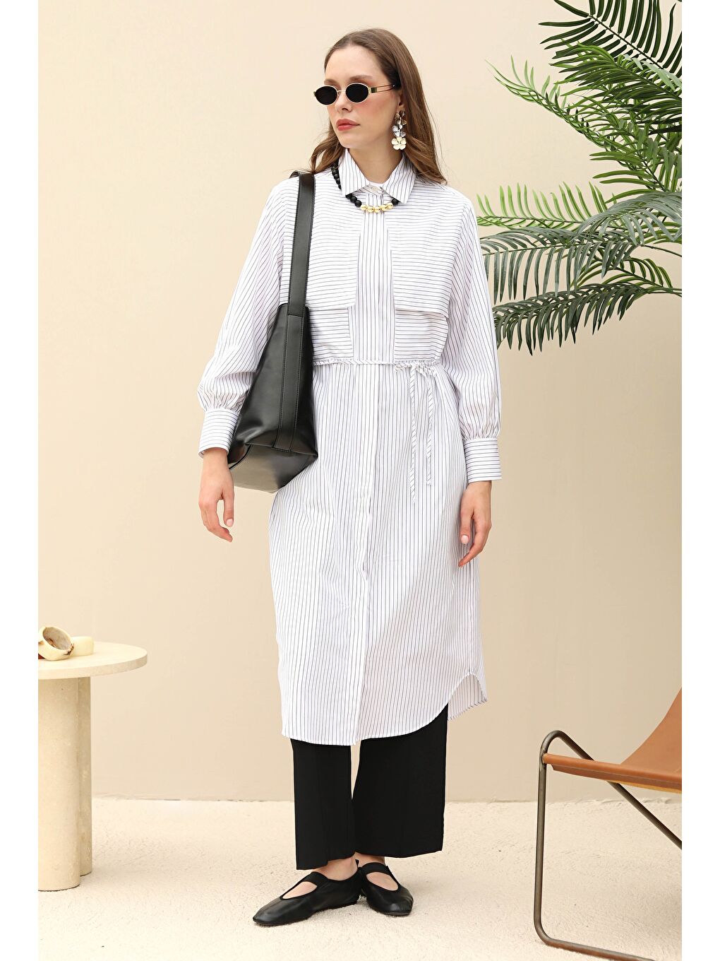 Rüzgarlıklı Uzun Gömlek Beyaz