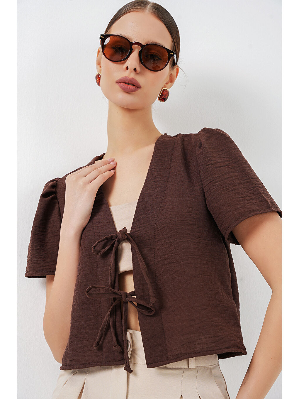 Kadın Kısa Kol Crop Bluz 958 - Kahverengi-2