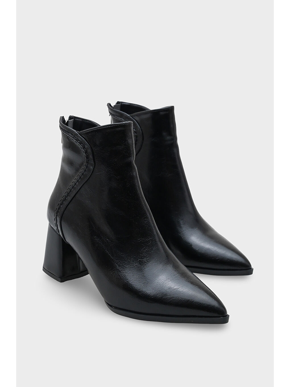 Sydel Kadın Siyah Sivri Burun Bot-1