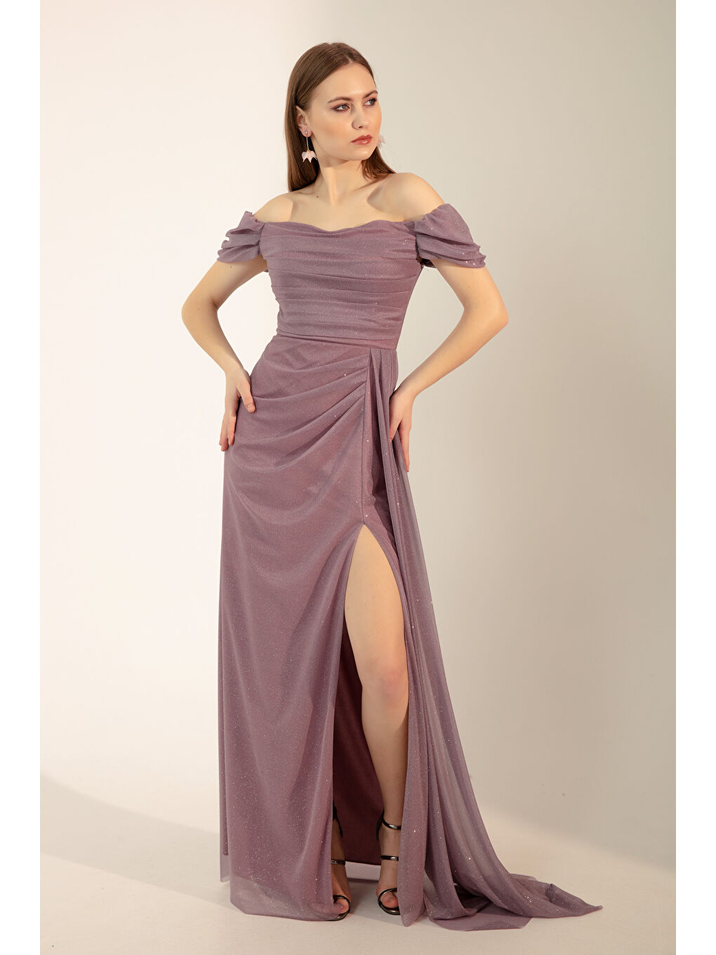 Pembe Kadın Pudra Kayık Yaka Drapeli Yırtmaçlı Uzun Simli Abiye Elbise-2