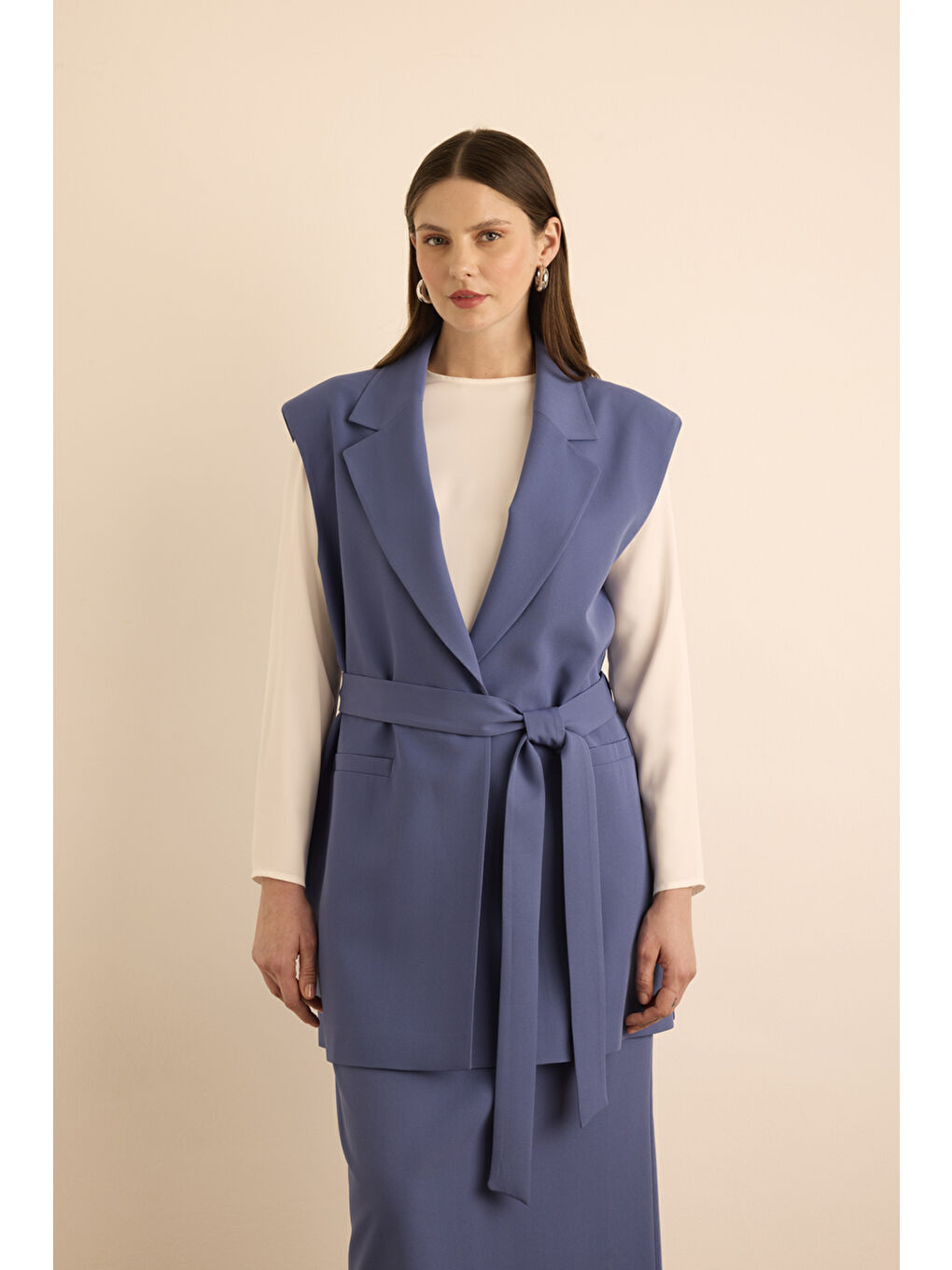 Lacivert Yanları Yırtmaçlı Dokuma Yelek