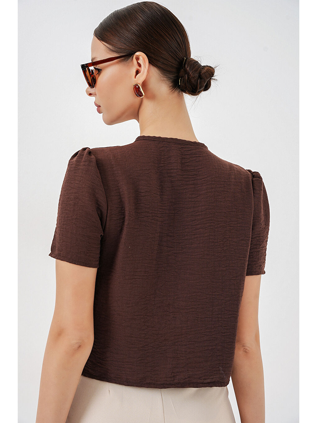 Kadın Kısa Kol Crop Bluz 958 - Kahverengi-5