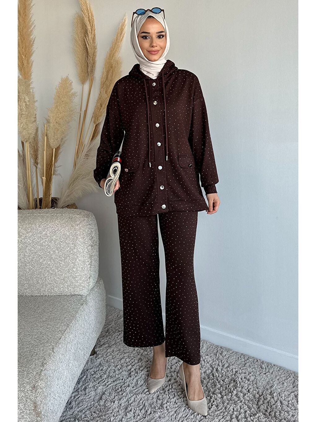 Kahverengi Kapüşonlu Taşlı Hırka Pantolon Tesettür İkili Takım-3