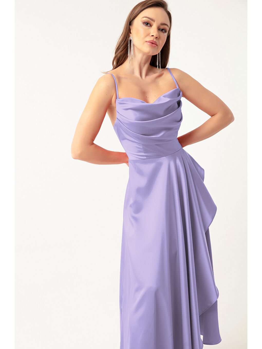 Kadın Lila Volanlı Yırtmaçlı Saten Midi Boy Abiye & Mezuniyet Elbisesi-2