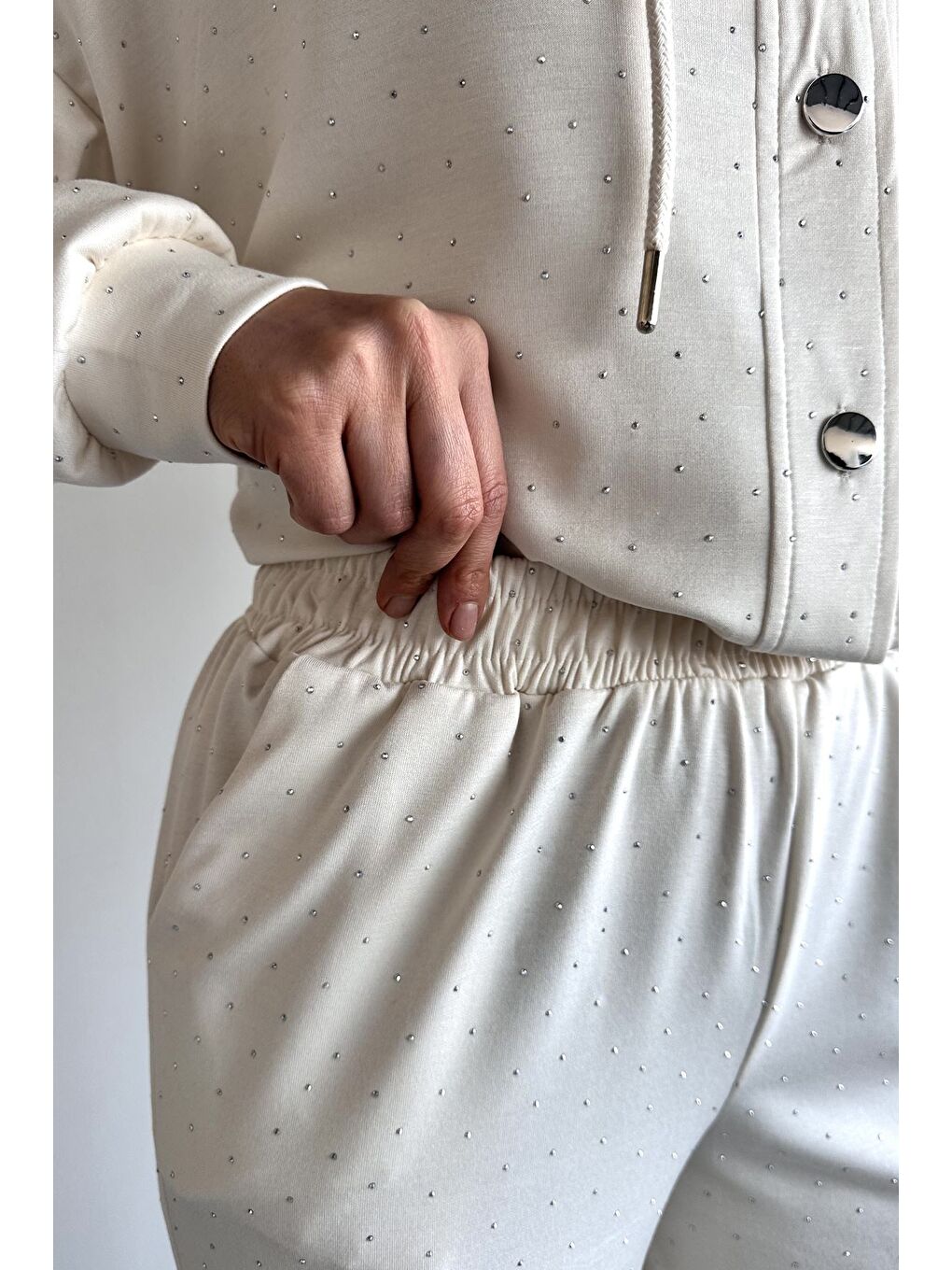 Ekru Kapüşonlu Taşlı Hırka Pantolon Tesettür İkili Takım-11