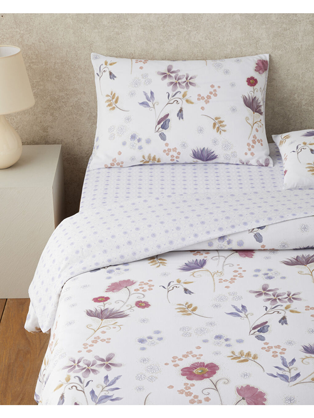 Misty Dream Dijital Baskılı Kolay Ütülenir Çift Kişilik Nevresim Takımı 200x220 cm Mor-1