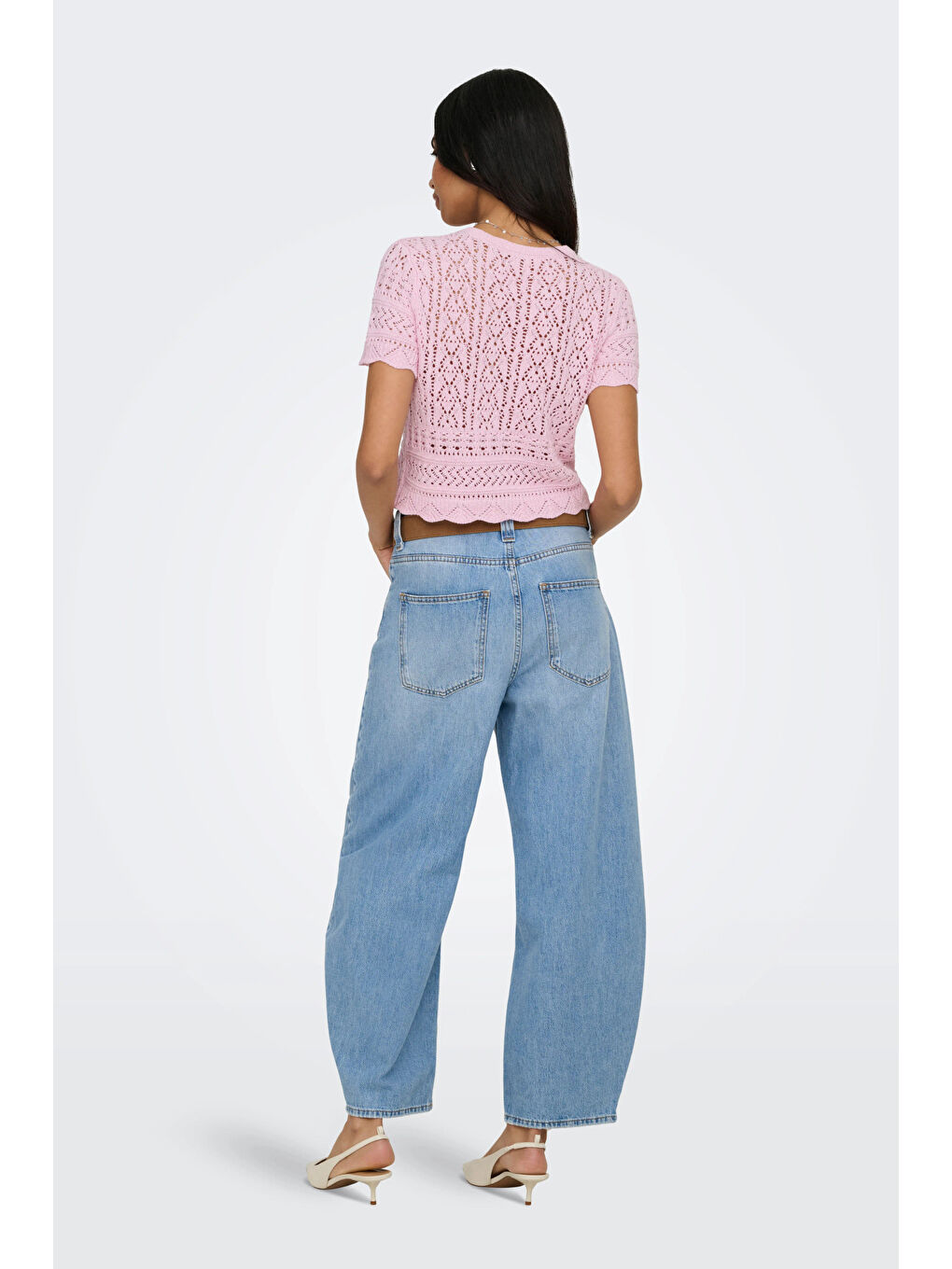 Pembe Onlelke Pamuklu Cropped Fit İnci Süslemeli Bisiklet Yaka Kadın Triko 15363050-4