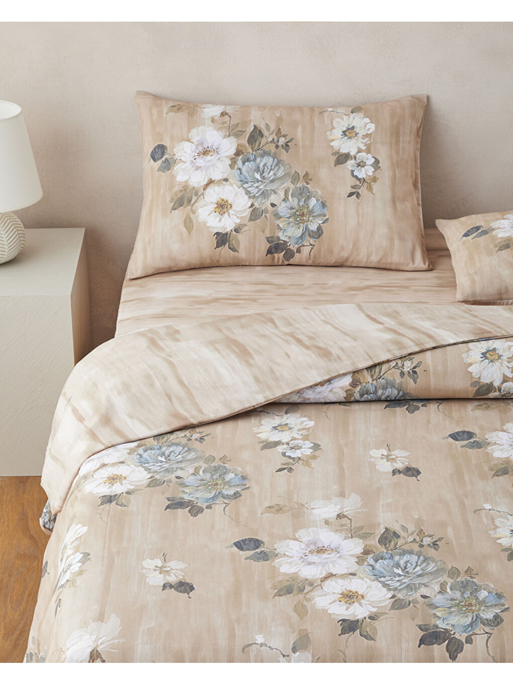 Rose Bright Dijital Baskılı Kolay Ütülenir Çift Kişilik Nevresim Takımı 200x220 cm Kahverengi-1