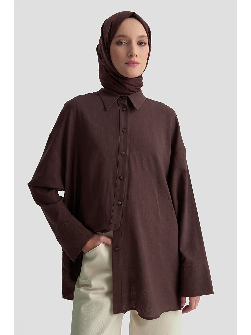Düğme Detaylı Gömlek 25Kd1108 Kahverengi-2