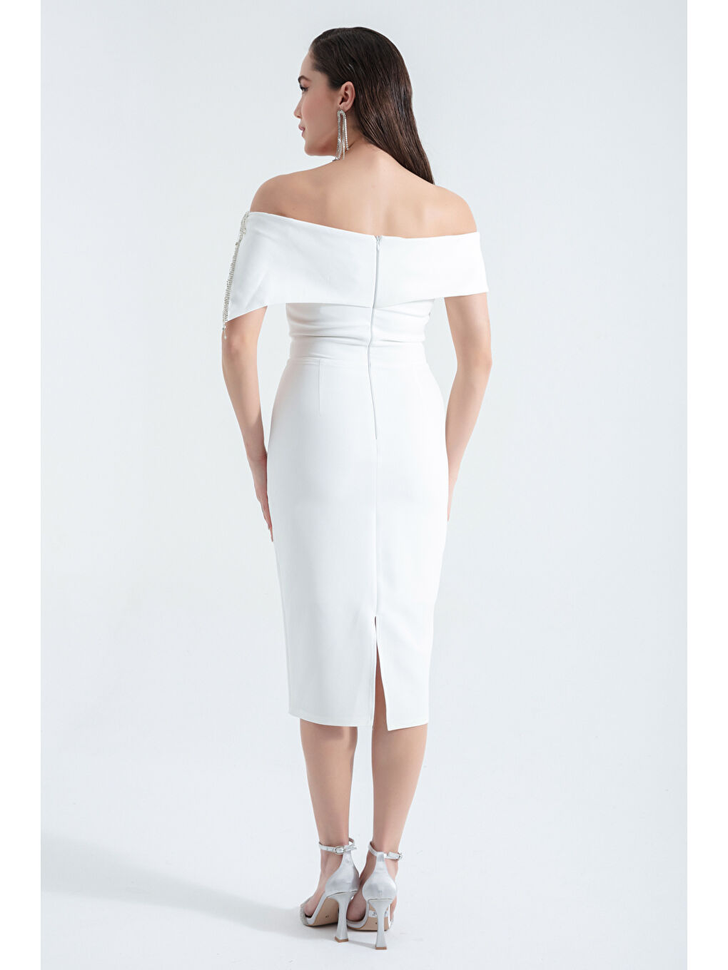 Kadın Beyaz Kayık Yaka Taşlı Kemerli Midi Abiye-4