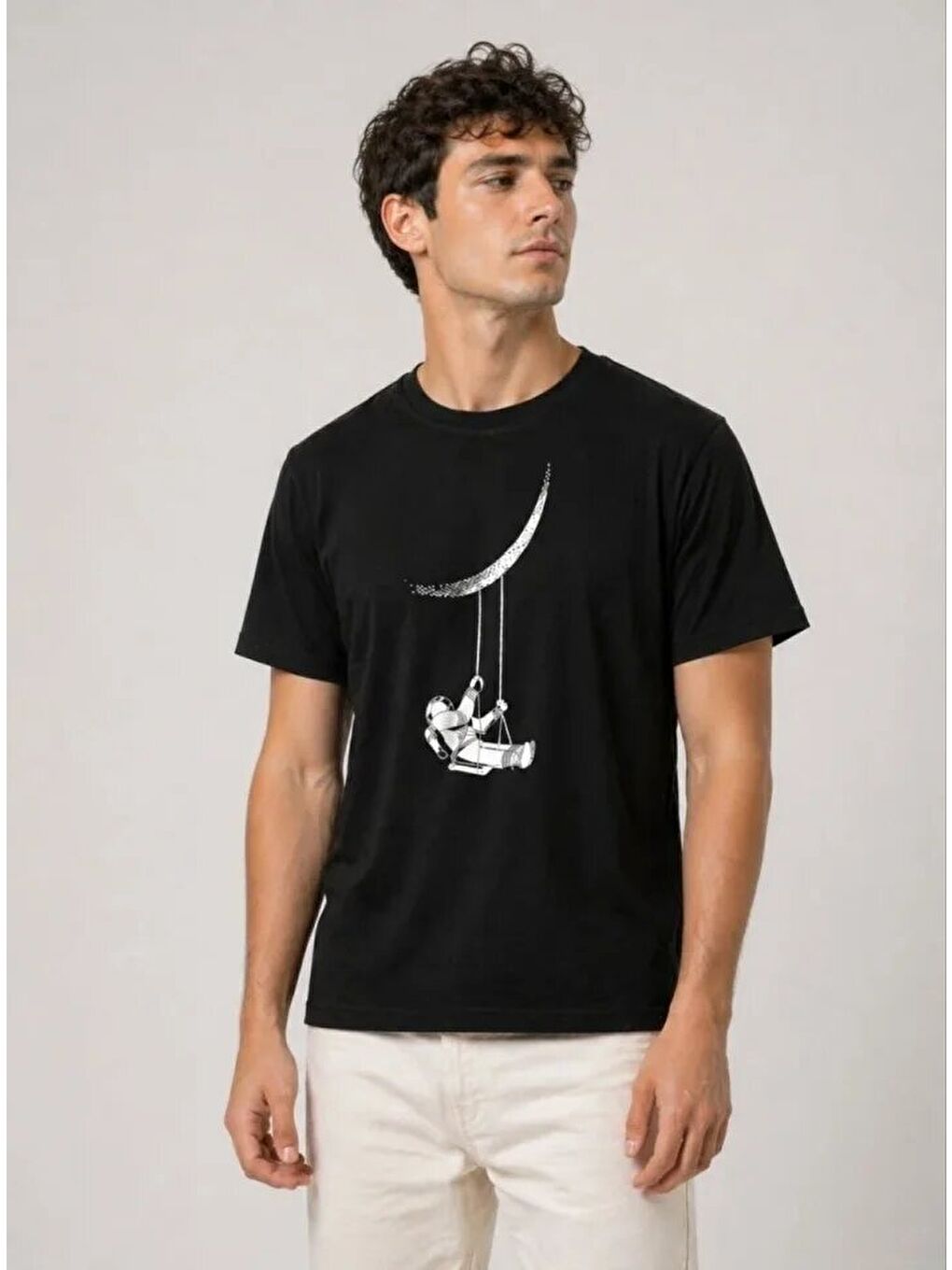 Siyah Erkek Astronot Ay Temalı Tişört-2