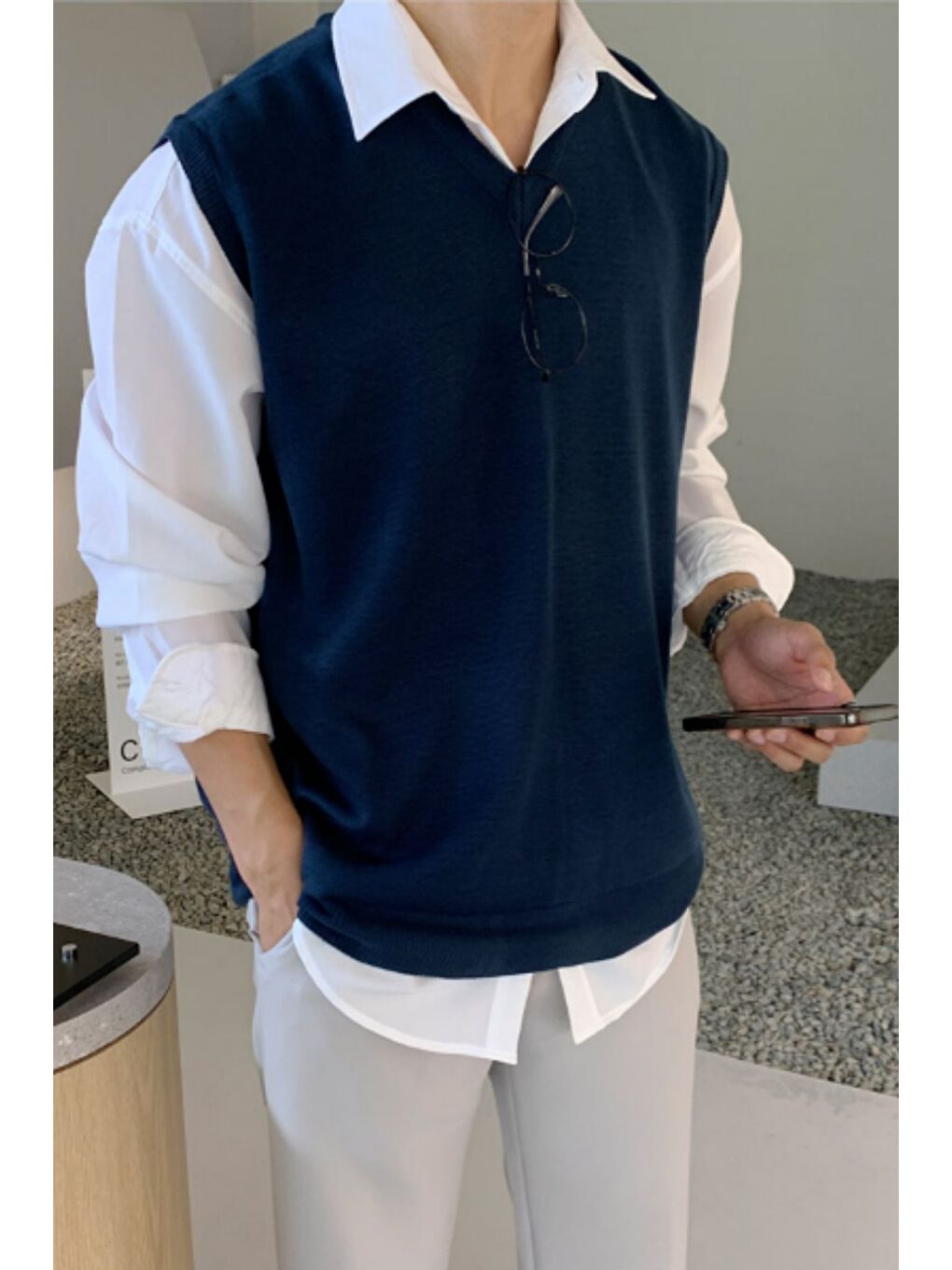 Erkek Lacivert V Yaka Oversize Süveter-5