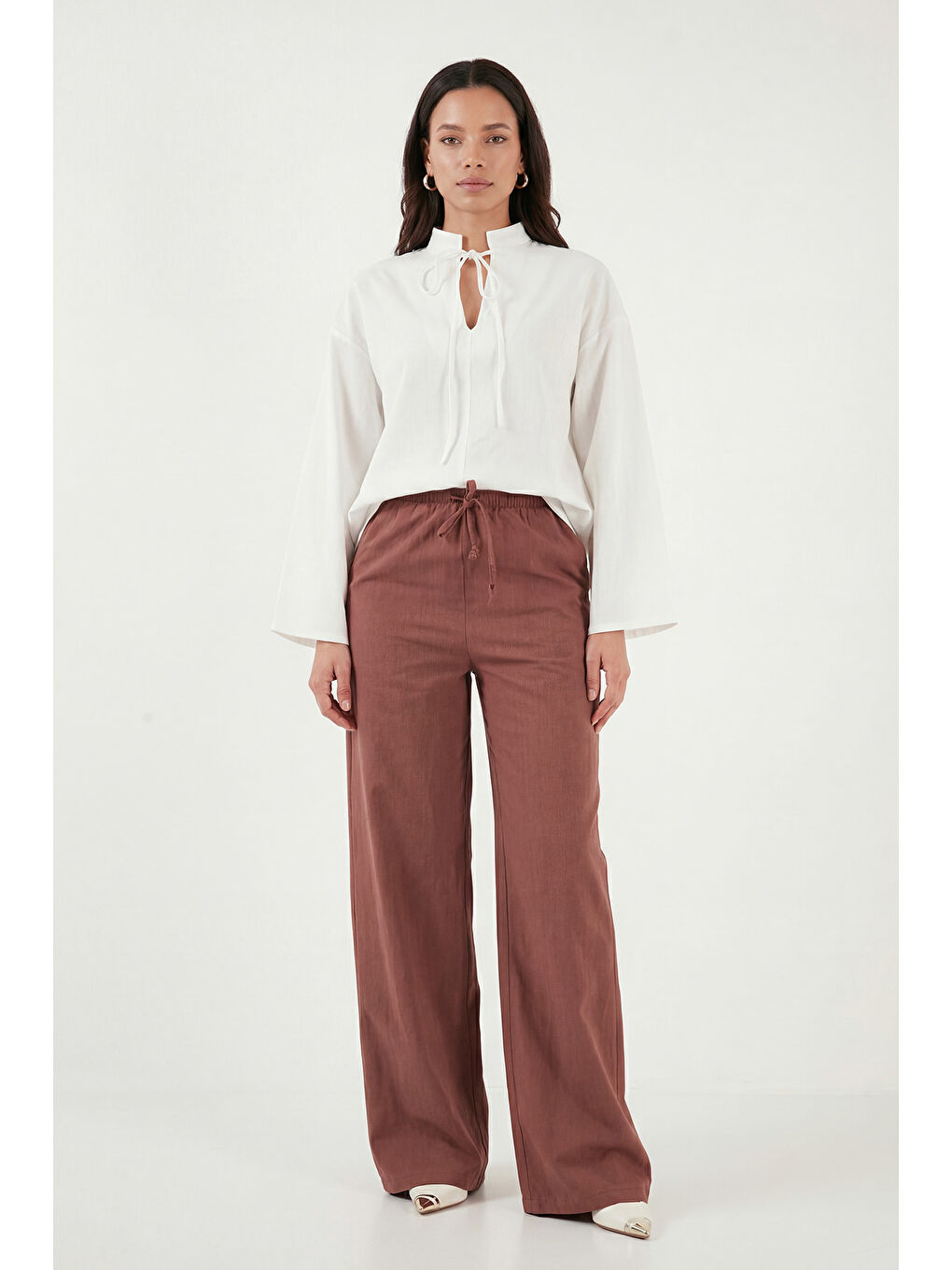 Kahverengi Bağlamalı Yüksek Bel Geniş Paça Rahat Pantolon 6923906-1