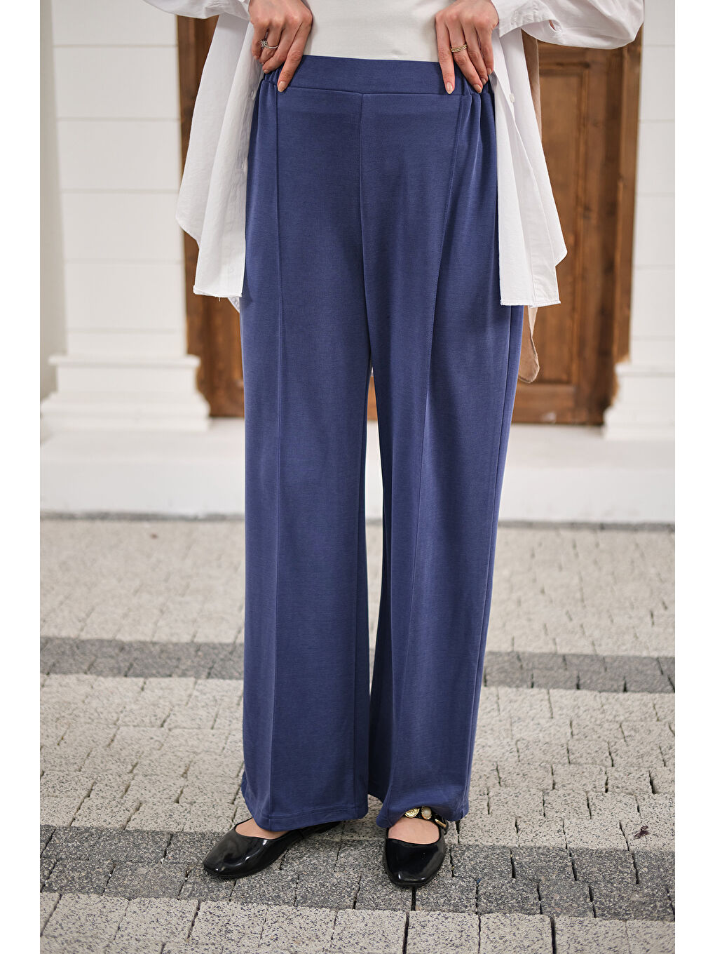 Kadın Önü Çima Detaylı Lastikli Pantolon İndigo Mavi-3
