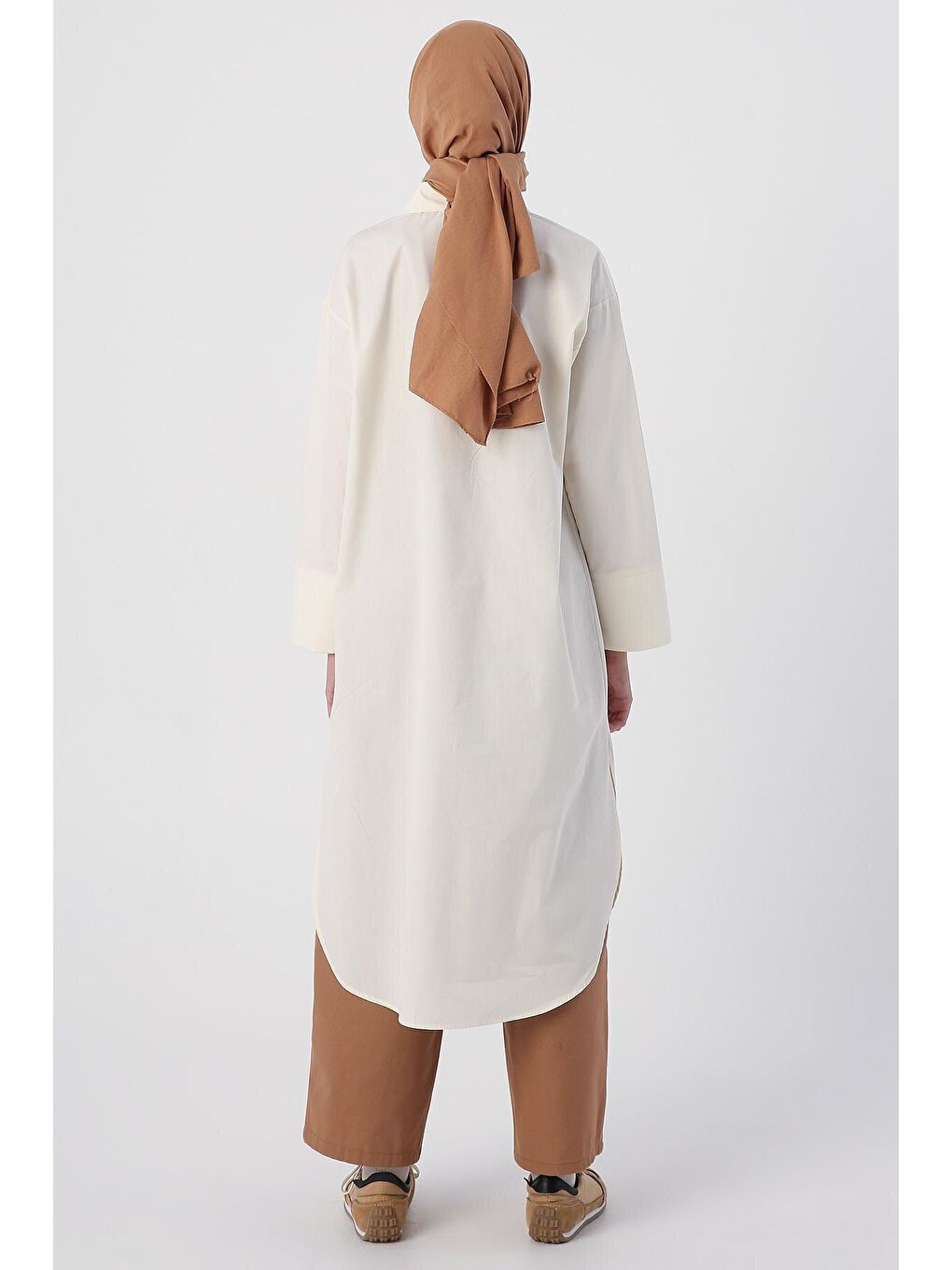 Ekru %100 Pamuk Yırtmaçlı Uzun Gömlek Tunik-3