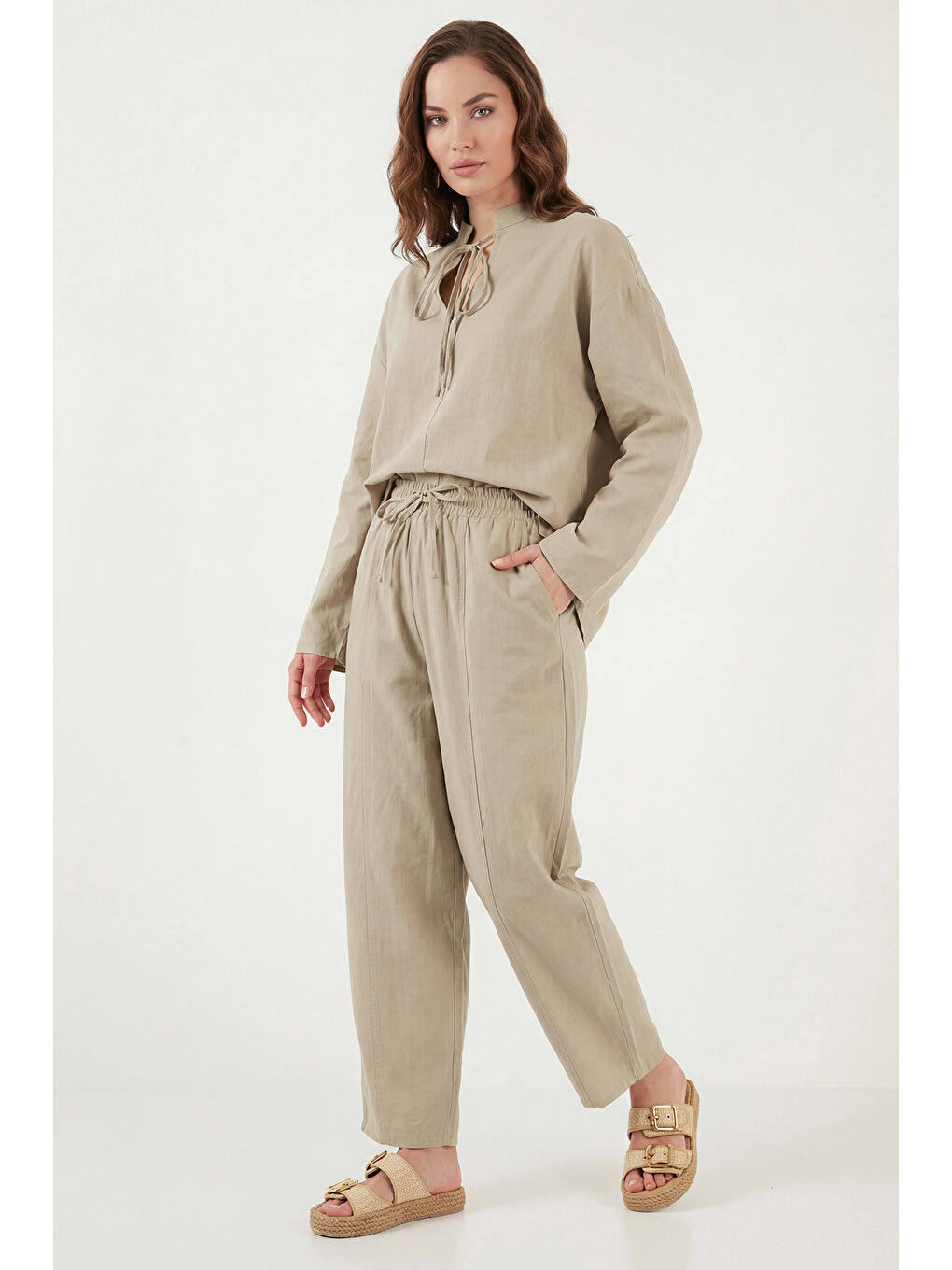 Bej Yüksek Bel Bağlamalı Daralan Paça Rahat Pantolon 6923905-3