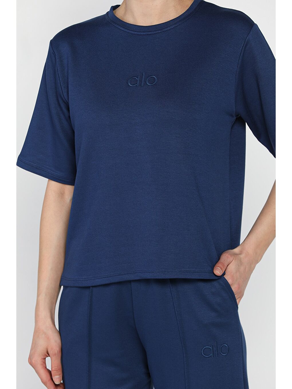 Lacivert Kadın Nakışlı Çimalı Tişört Pantolon İkili Takım-3