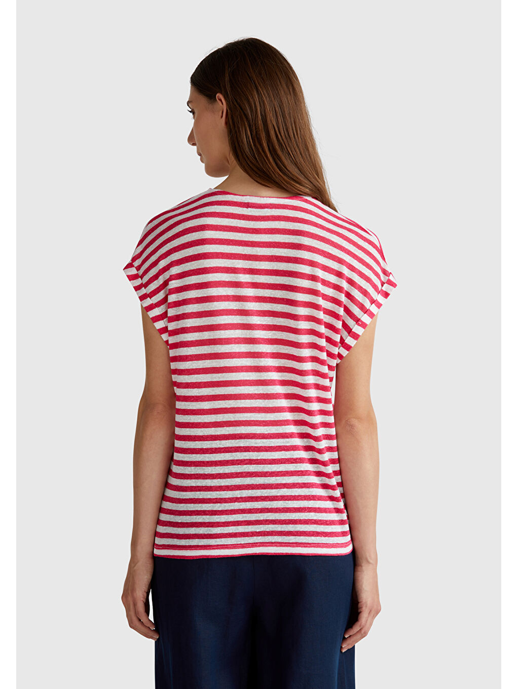 Kadın Fuşya Mix Keten Karışımlı Rahat Kalıp Çizgili V Yaka T-Shirt-2