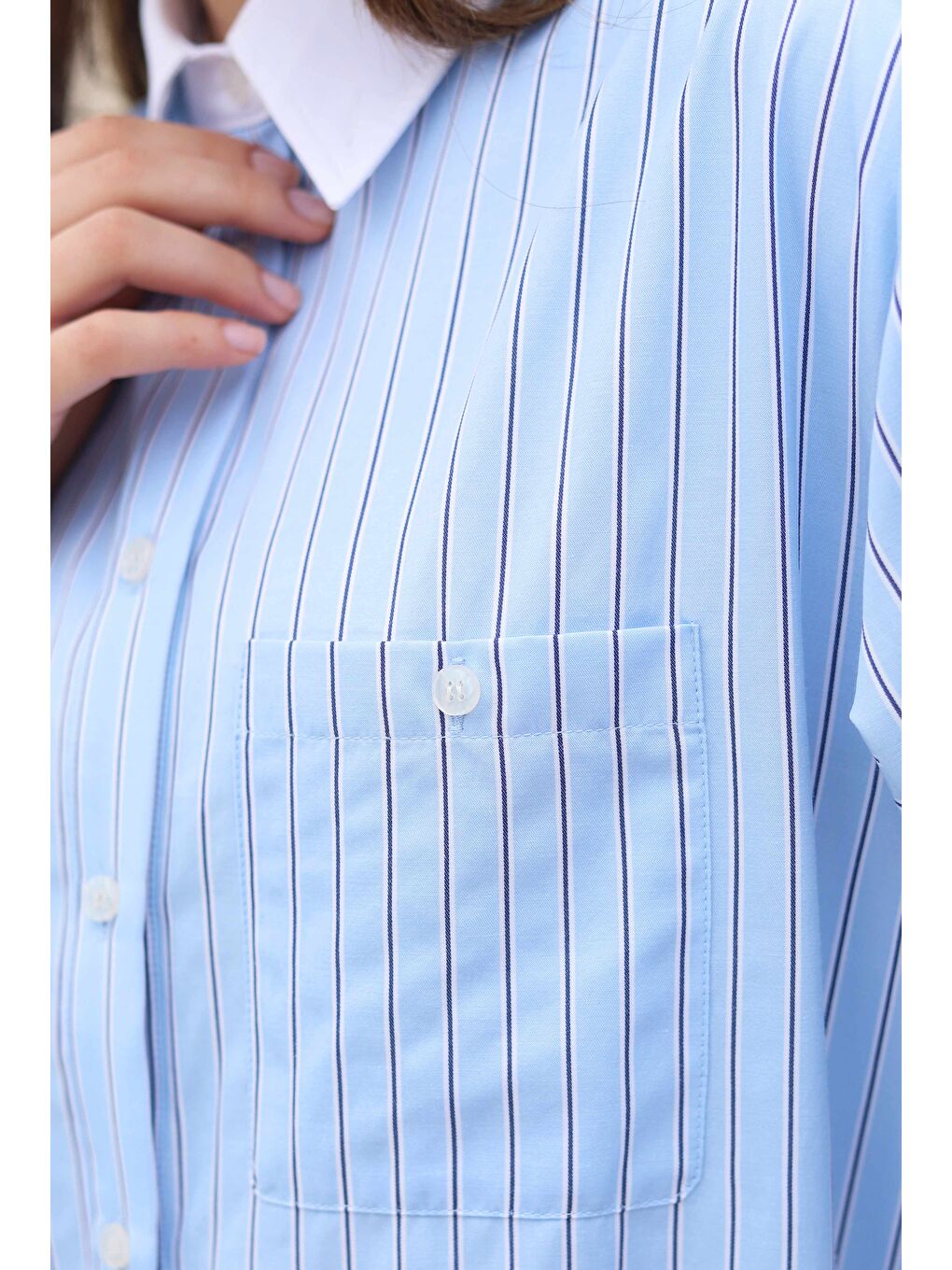 Yaka ve Manşetleri Garnili Gömlek Mavi-4