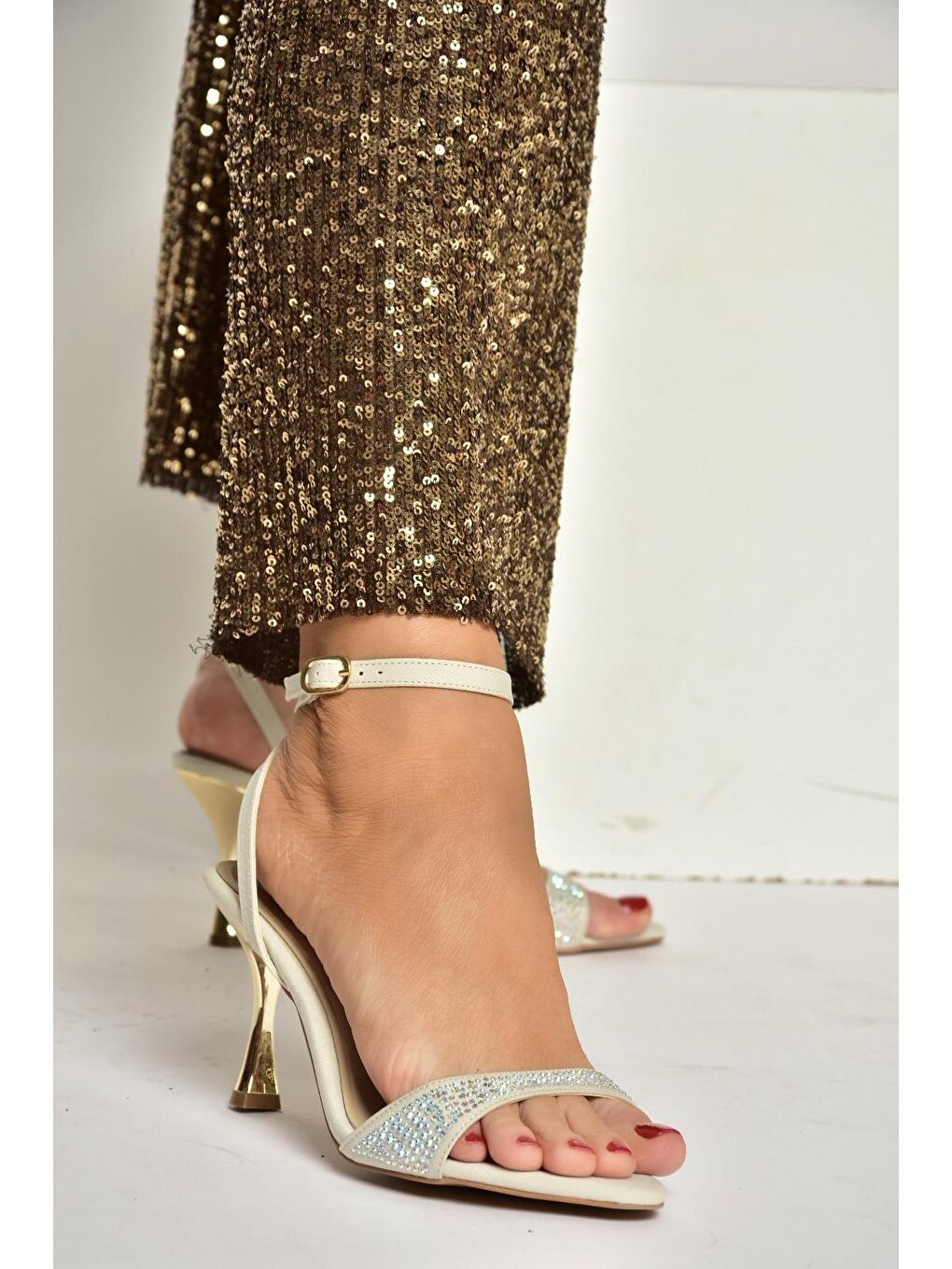 Bej Ten Kadın Topuklu Ayakkabı Y820012004-1