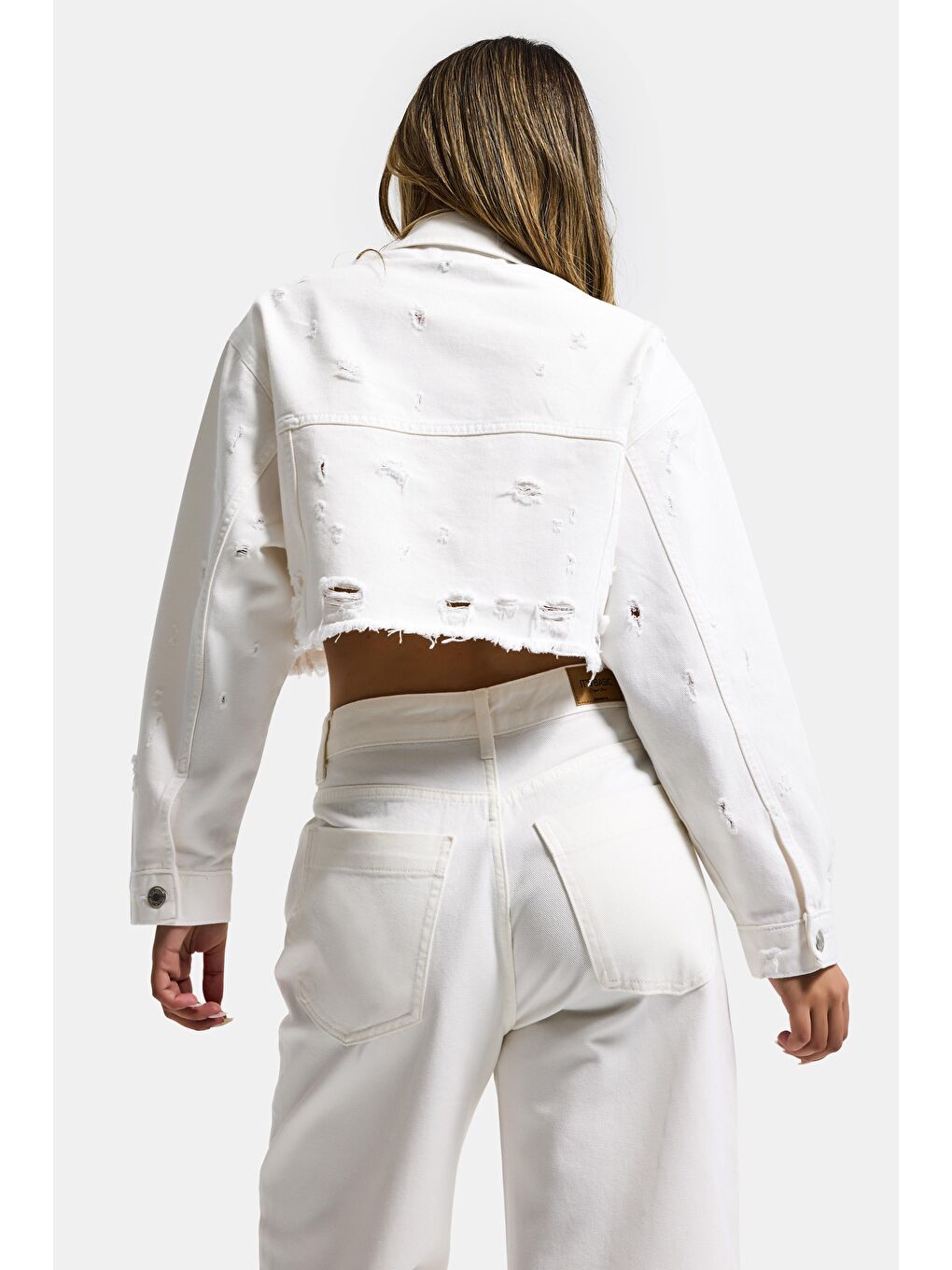 Kadın Kırık Beyaz 15s6-101 Crop Fit Lazer Detaylı Denim Ceket-6