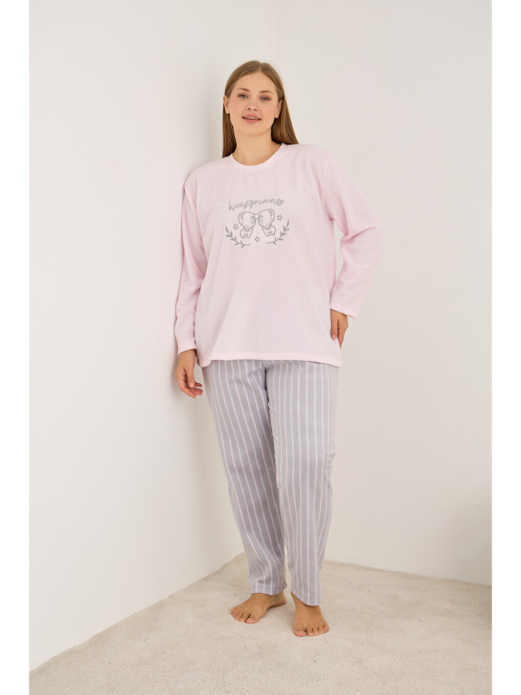 Pembe Çizgili Nakışlı Büyük Beden Polar Kışlık Örme Pijama Takım-1