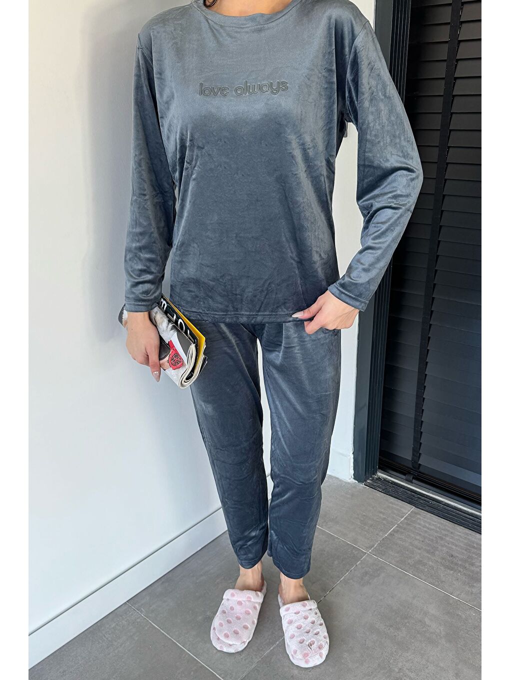 Gri Kadın Baskılı Kadife Sweat Pantolon İkili Takım-1