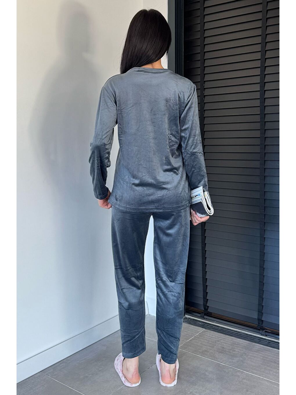 Gri Kadın Baskılı Kadife Sweat Pantolon İkili Takım-3