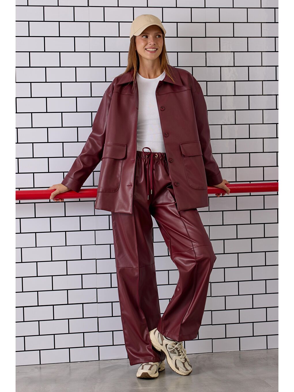 Rahat Kesim Deri Pantolon Bordo-2