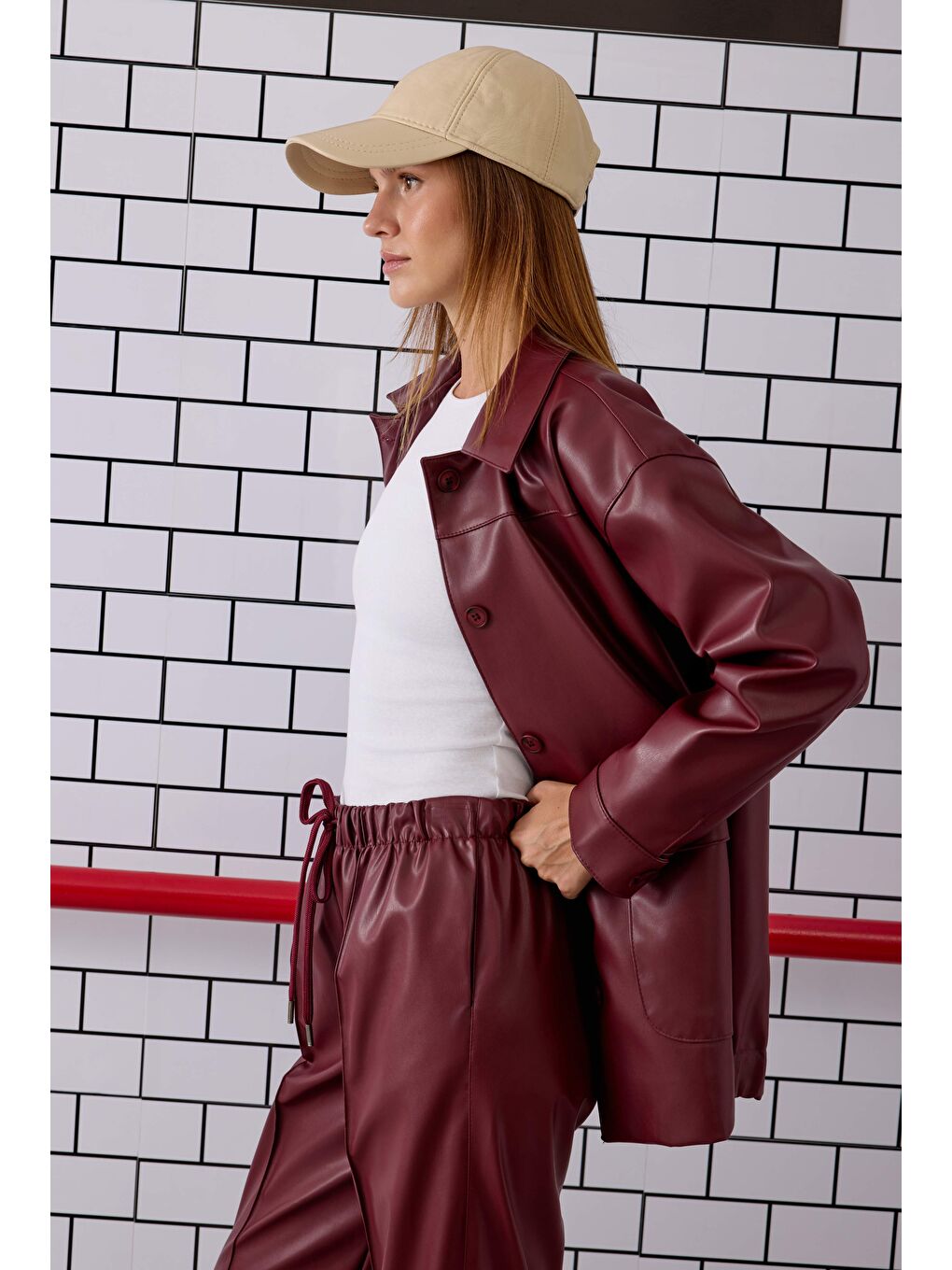 Rahat Kesim Deri Pantolon Bordo-4