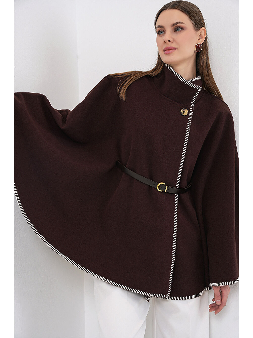 Kadın Dikiş Detaylı Kaşe Panço 9166 - Kahverengi-4