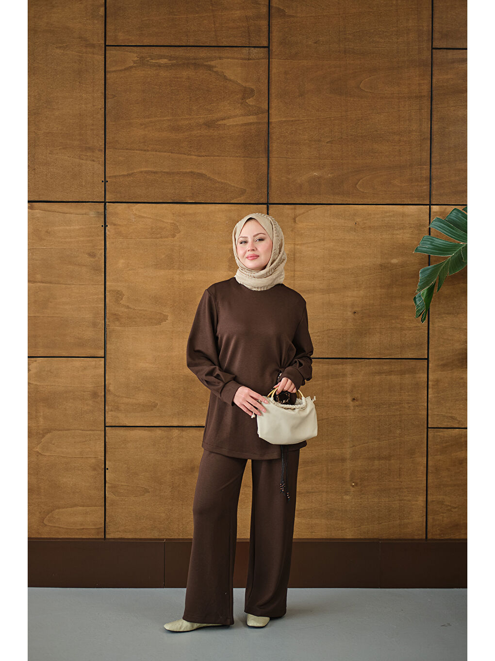 Kadın Kemeri Desenli Takım Kahverengi-4