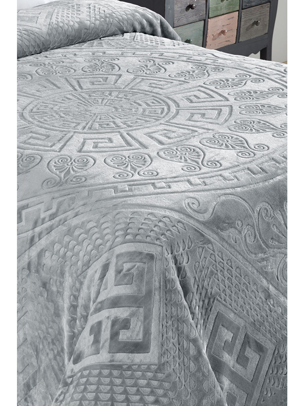 Gri Royal Touch V2 Lüks Kalın Battaniye 220x240 cm — Yumuşak, Sıcak ve Dayanıklı-2