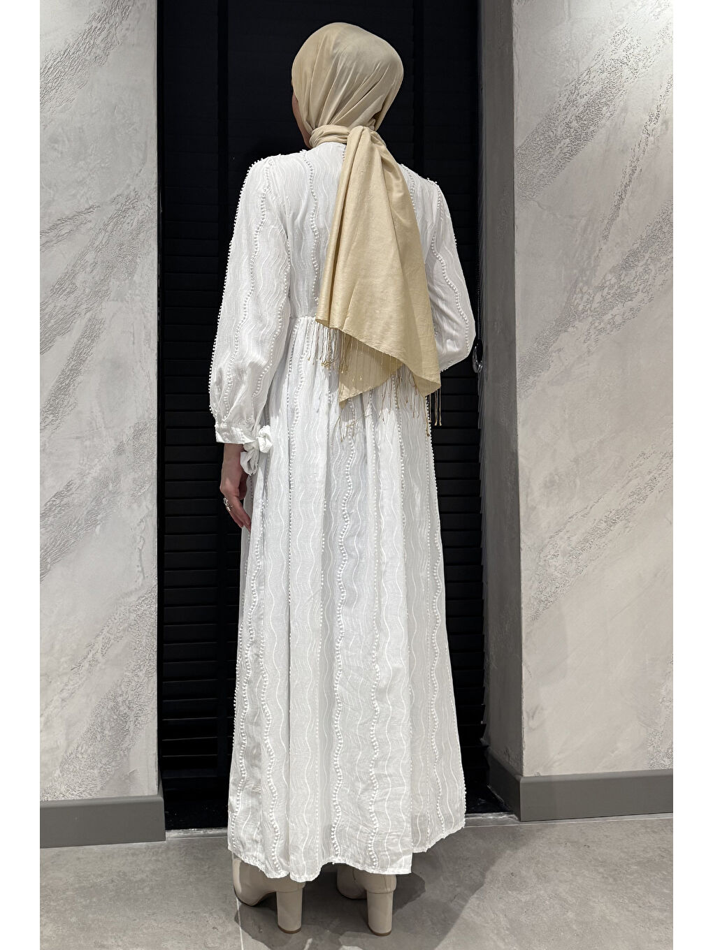 Ekru Kadın Bisiklet Yaka Bilek Bağlamalı Tesettür Fistolu Elbise-7