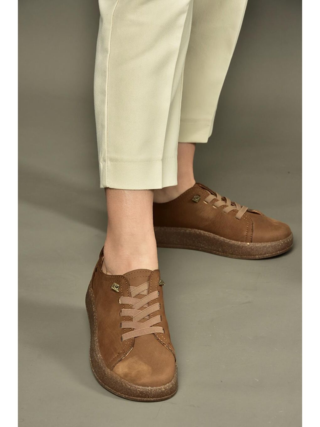 Kahverengi Kadın Spor Ayakkabı V999060501-3