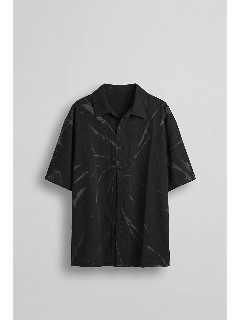 Erkek Oversize Spray Desenli Kısa Kollu Gömlek Siyah