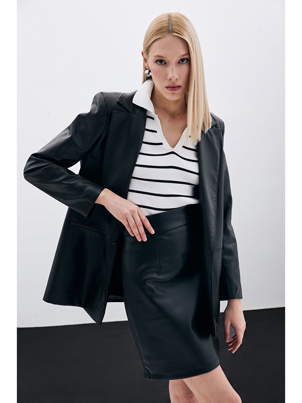 Şardonlu Deri Etek - Siyah-3