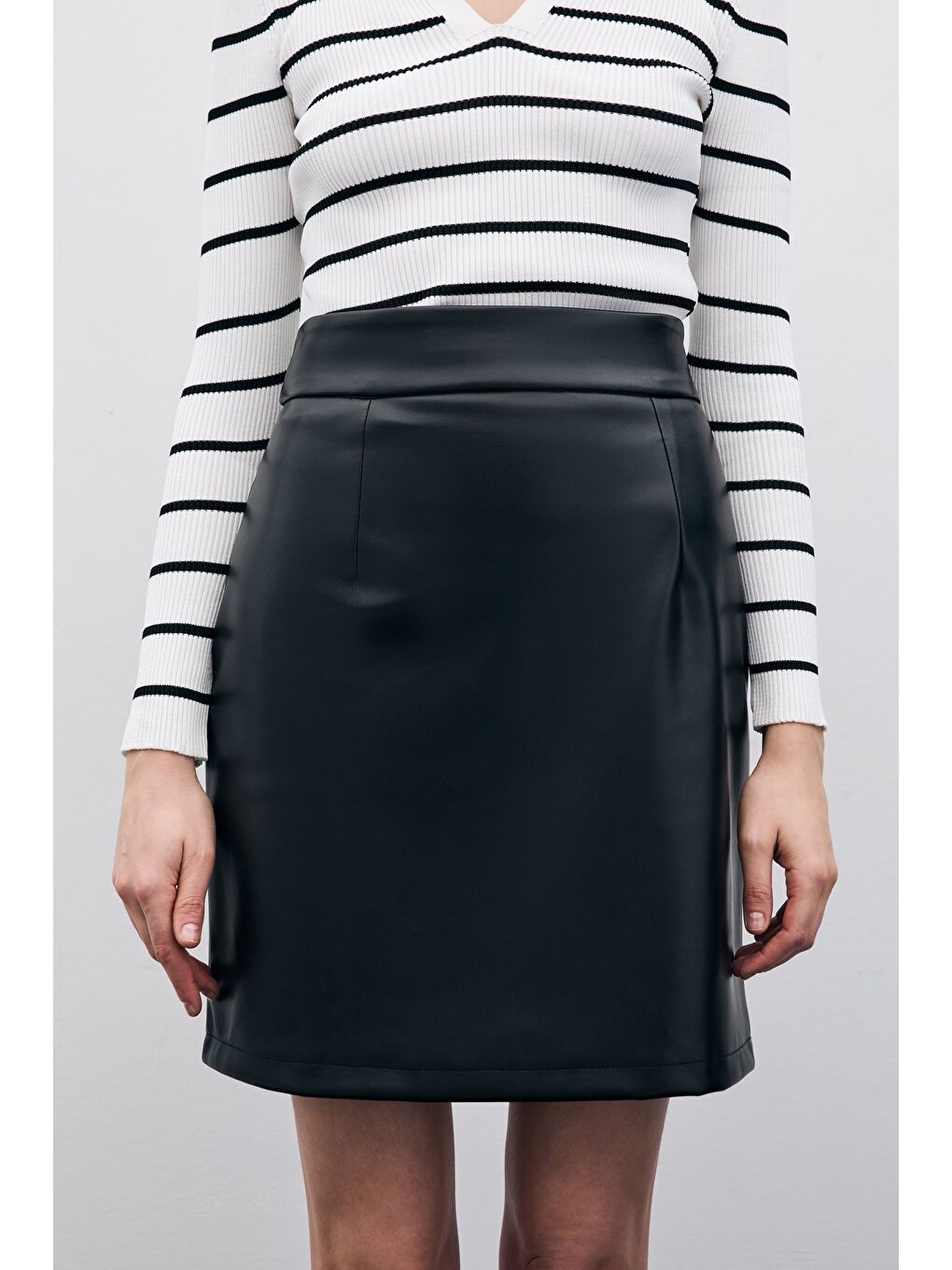 Şardonlu Deri Etek - Siyah-4