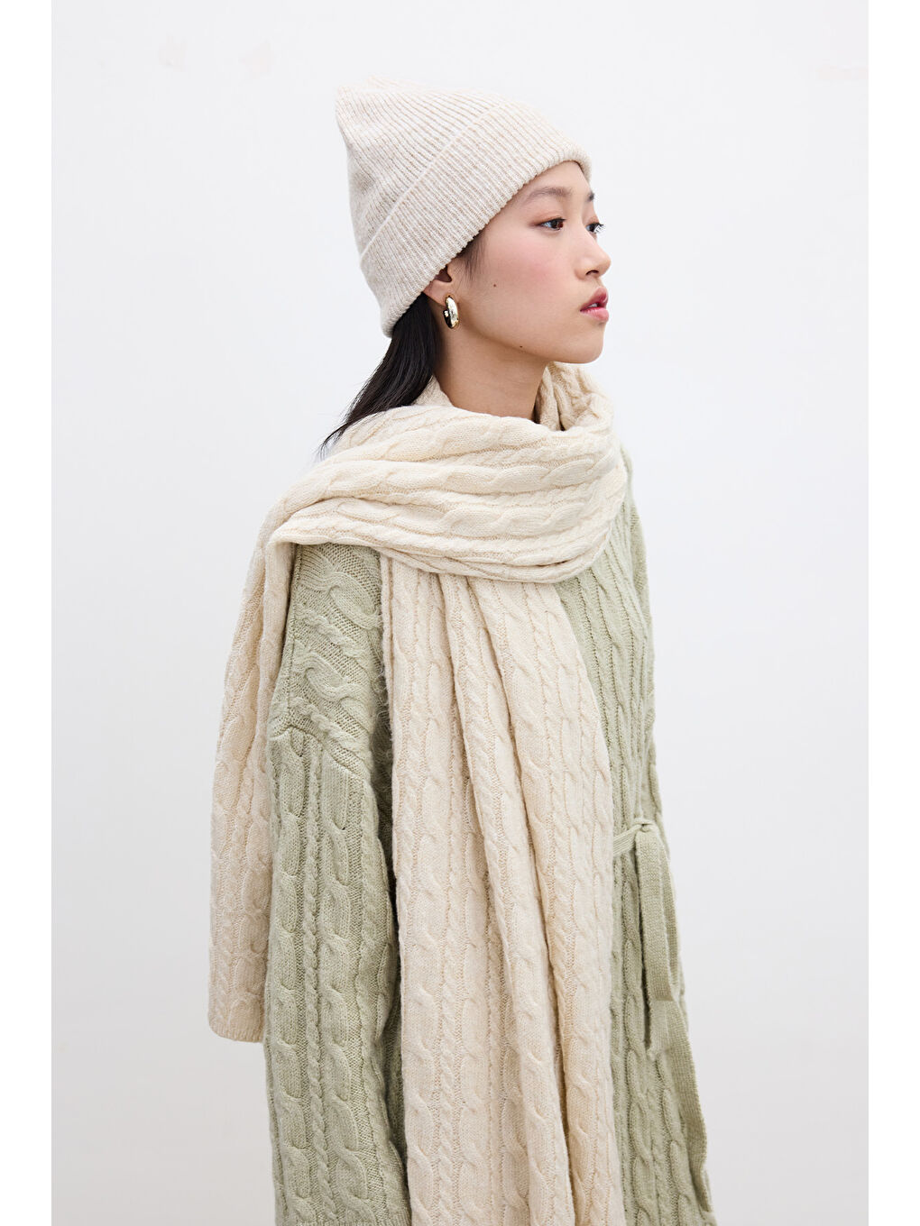 Saç Örgülü Atkı Bej-1