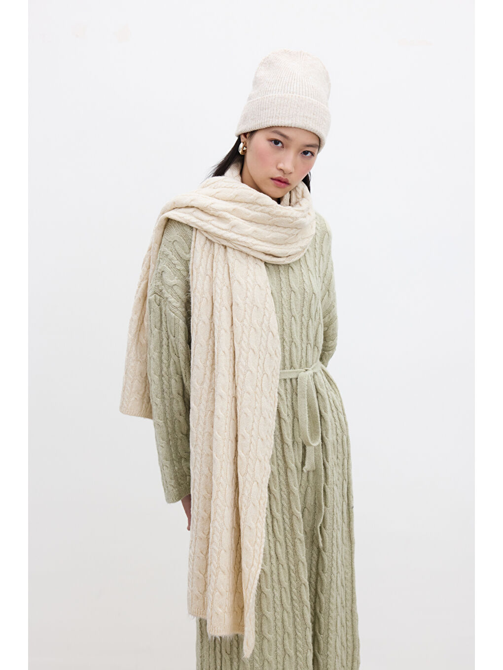 Saç Örgülü Atkı Bej-2