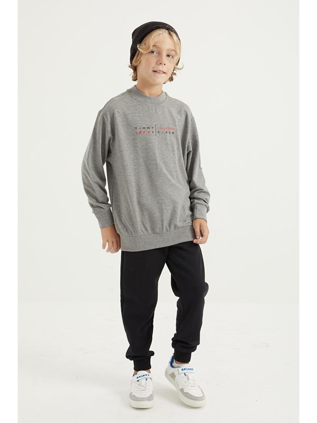 TOMMYLIFE Gri Melanj Sırt Baskılı Bisiklet Yaka Standart Kalıp Erkek Çocuk Sweatshirt - 11026 - 2