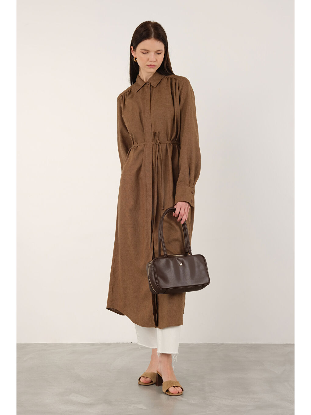 Kahverengi Uzun Keten Gömlek Fındık-1